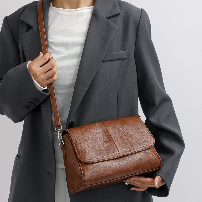 Soft Faux Leather Flap Crossbo - đánh giá và giá Leatherwork Belt